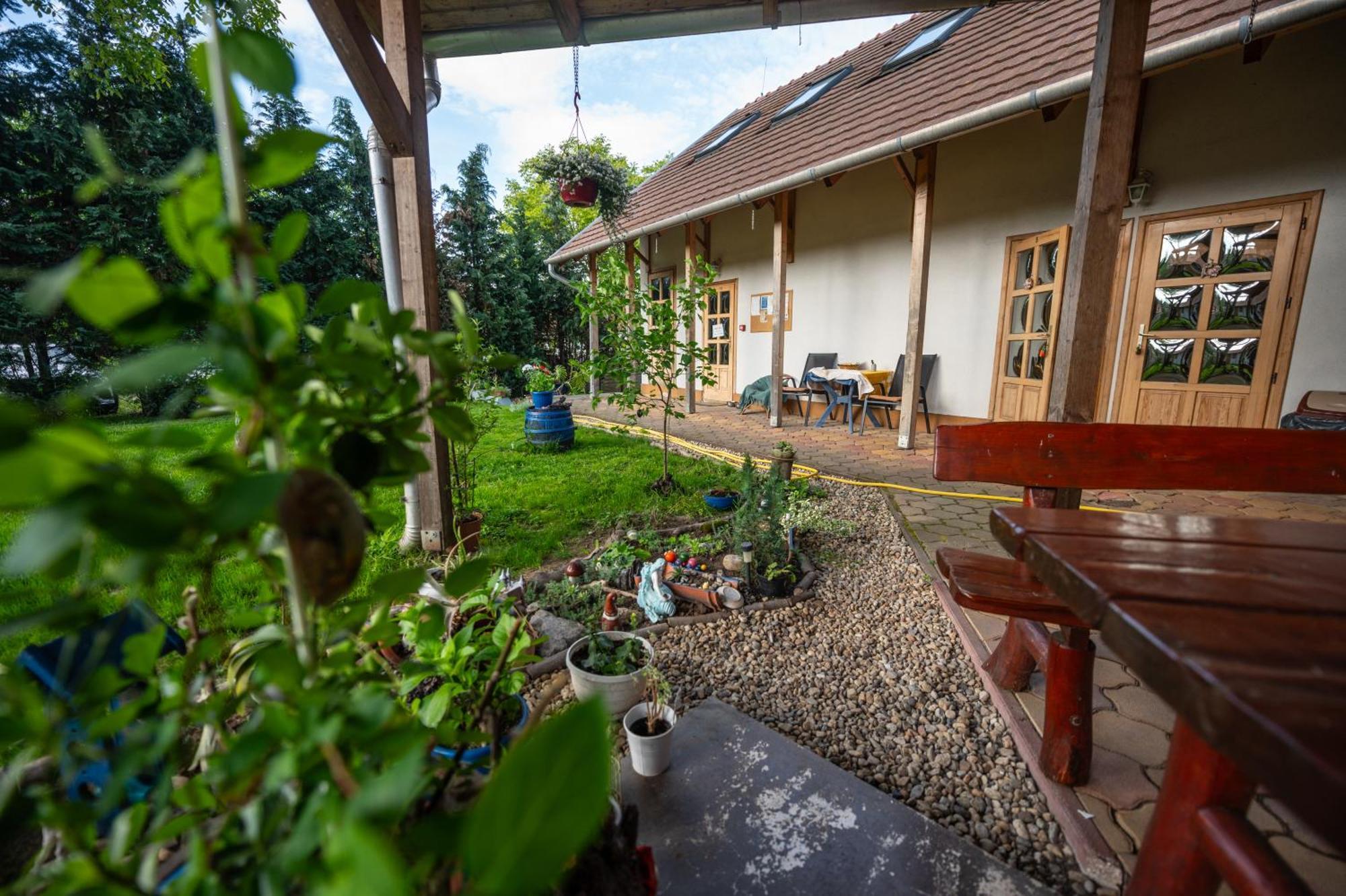 Guesthouse Kohári Egerszalók Eksteriør billede